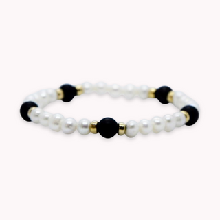 Bracelet en perles, onyx noir et perles dorées