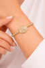 Bracelet perlé à breloque pièce de monnaie